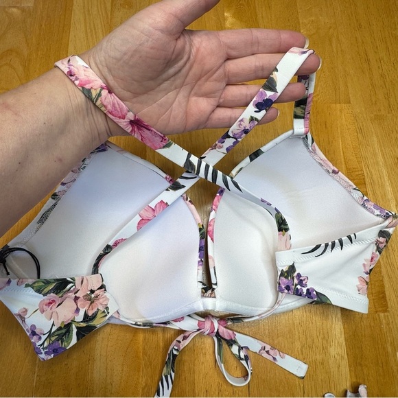 NWT Shade & Shore Tropical Floral Print White and Pink Bikini Set - Picture 6 of 8
